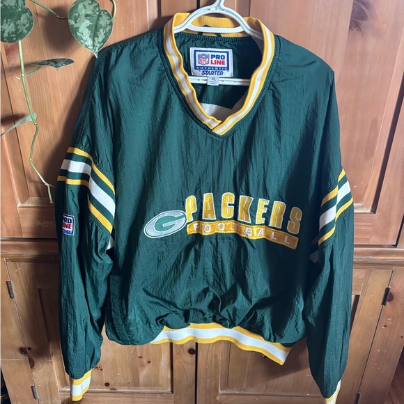 Vintage STARTER Green and Yellow Windbreaker Jacket - Picture 1 of 3